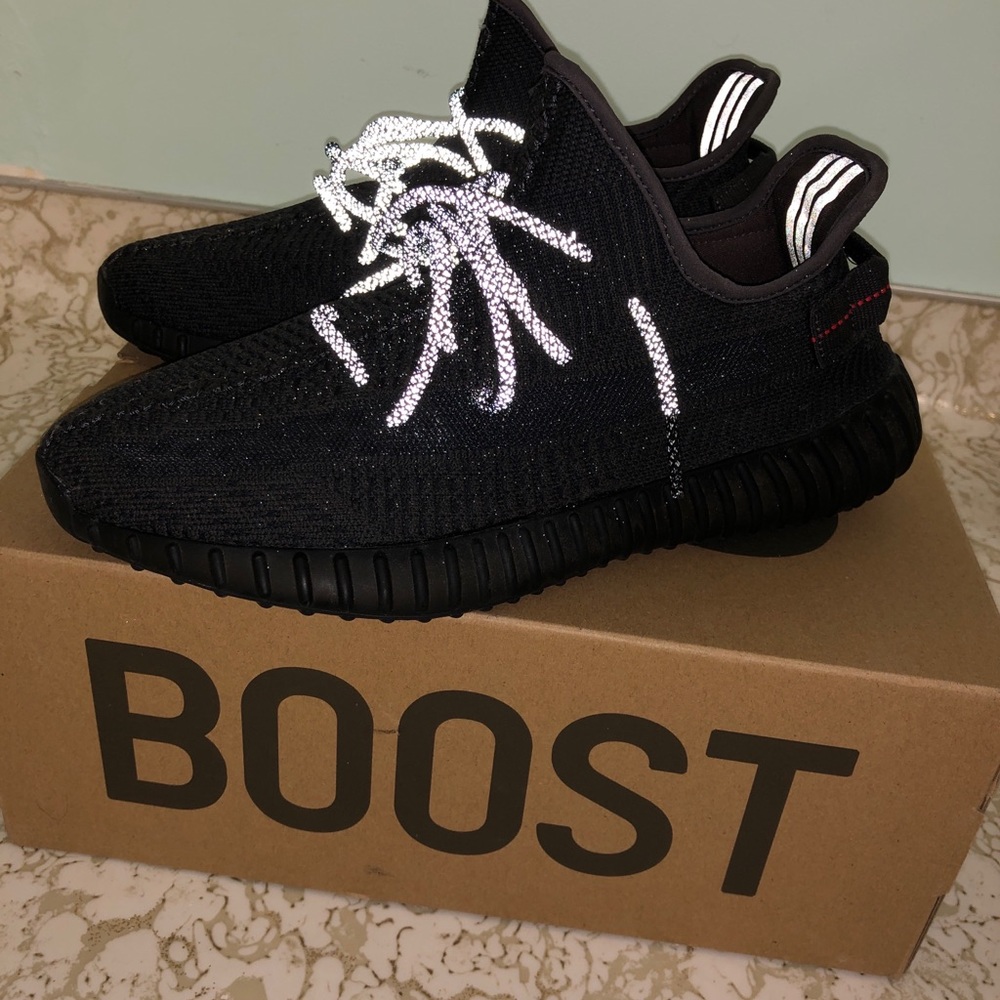 Yeezy 350 boost v2